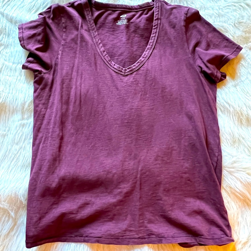 AE Aerie Large T Shirt Burgundy